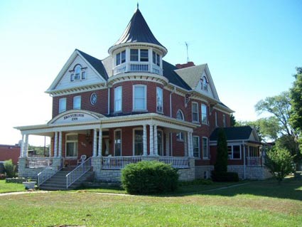 Emanuelson Inn in Zion, Illinois